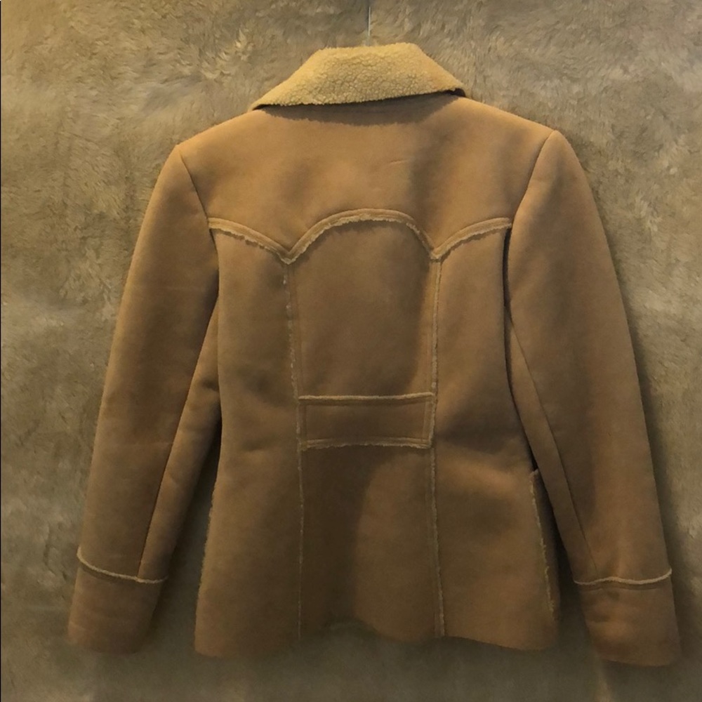 Tan jacket - Picture 2 of 2